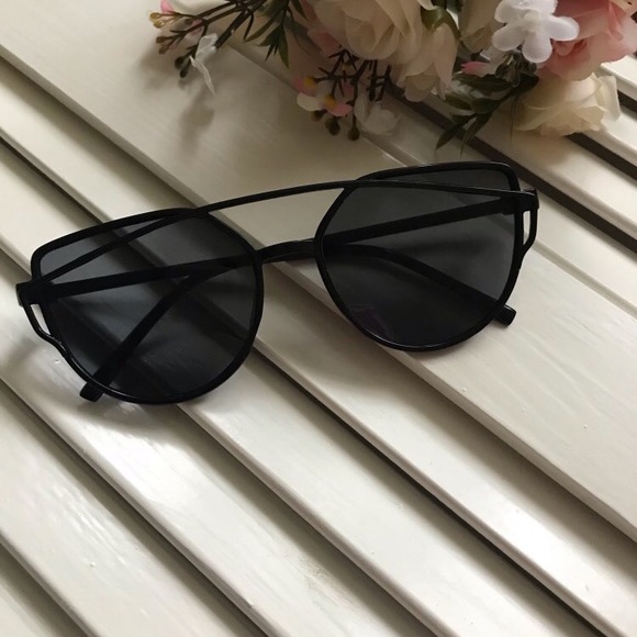 4th of july $4 limited time sale! - Picture 2 of 2